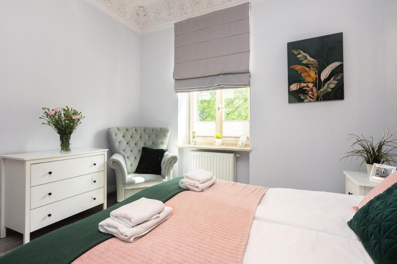 Luxury Apartments Old Town Topolowa クラクフ エクステリア 写真