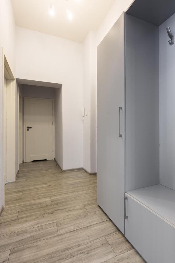Luxury Apartments Old Town Topolowa クラクフ エクステリア 写真