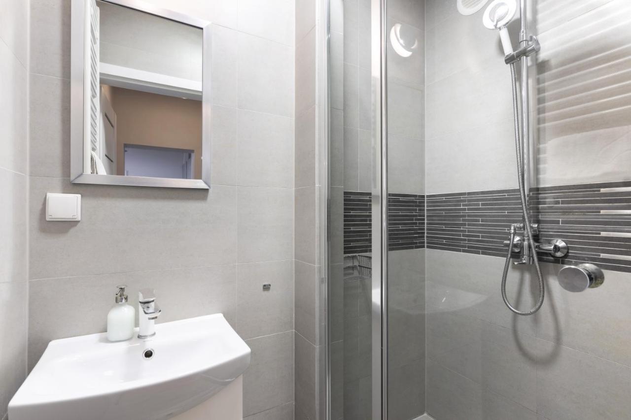 Luxury Apartments Old Town Topolowa クラクフ エクステリア 写真